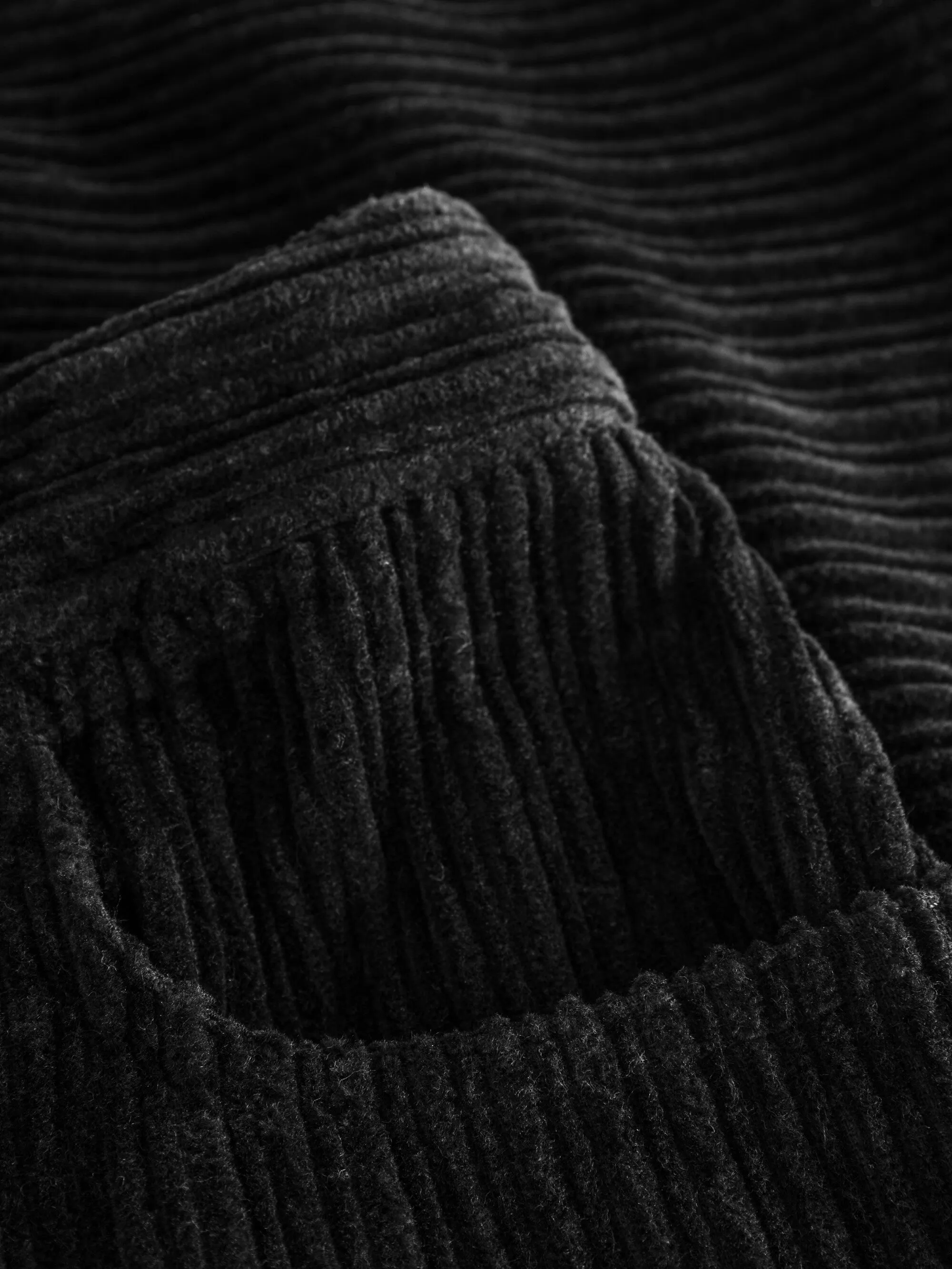 Irregular corduroy skirt - Black Jet