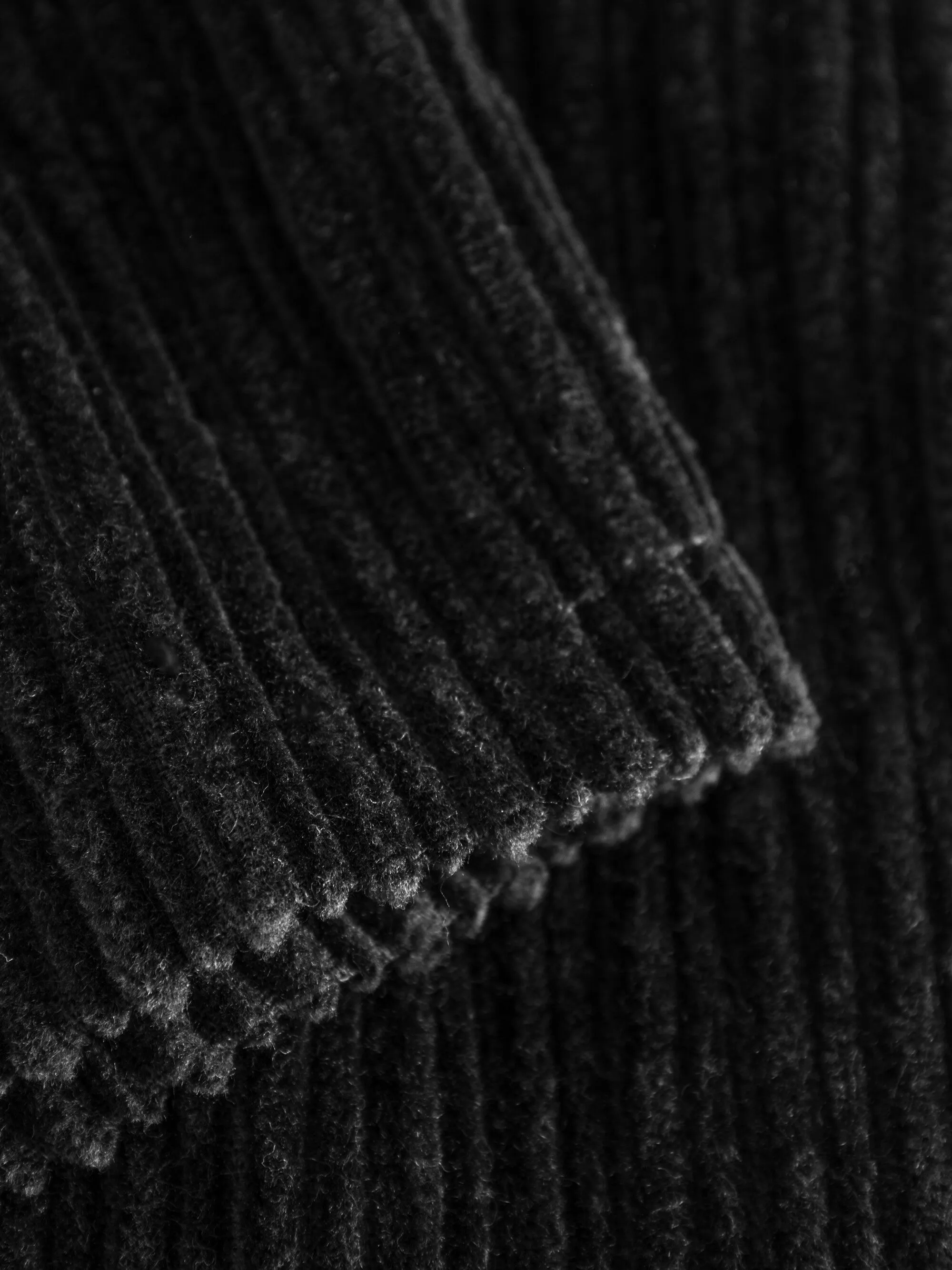 Irregular corduroy skirt - Black Jet