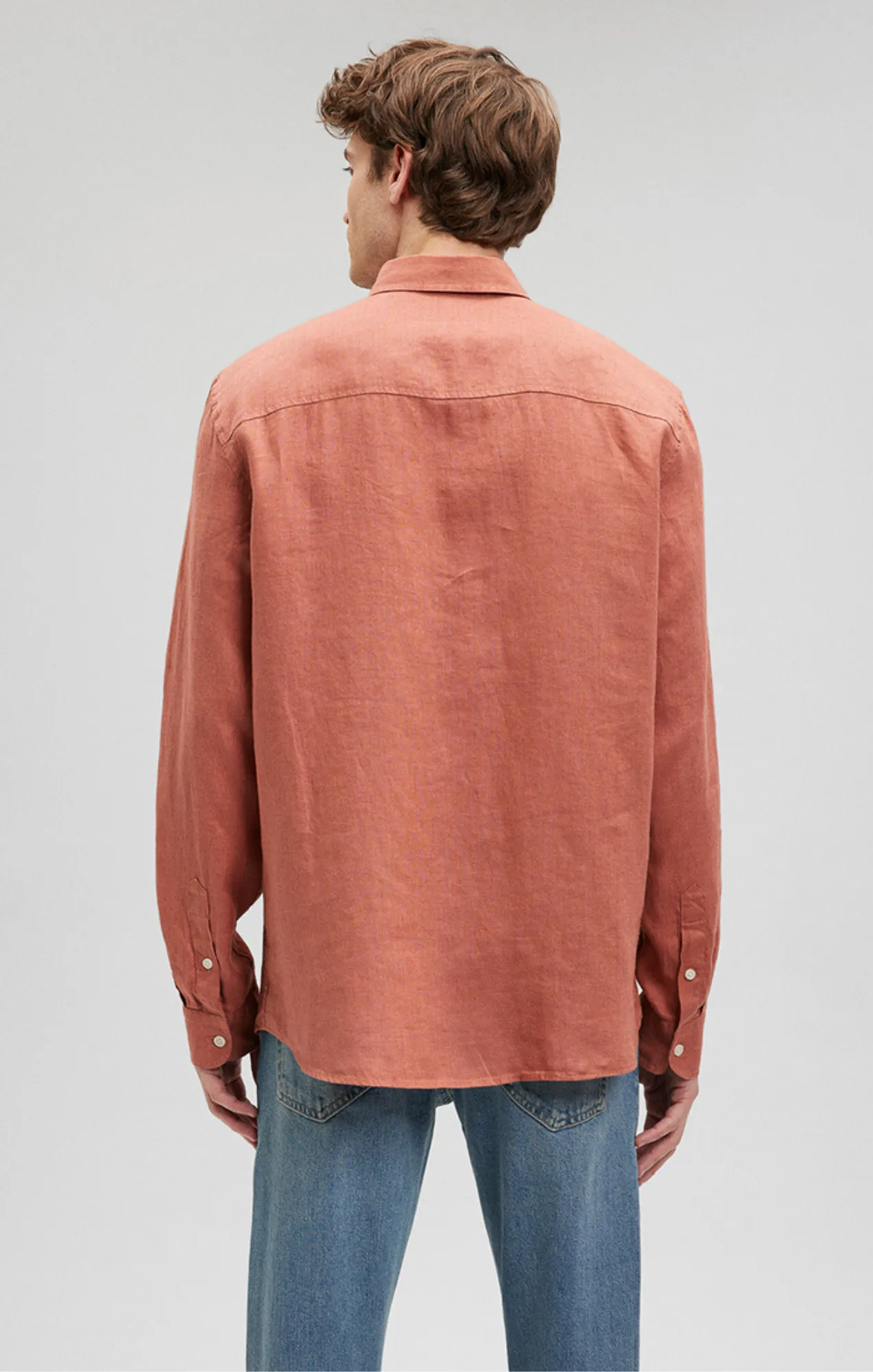 LINEN BUTTON-UP SHIRT IN CEDAR WOOD
