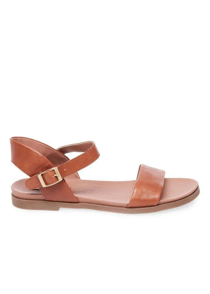 Timeless Leather Strap Sandal - Steve Madden - FINAL SALE