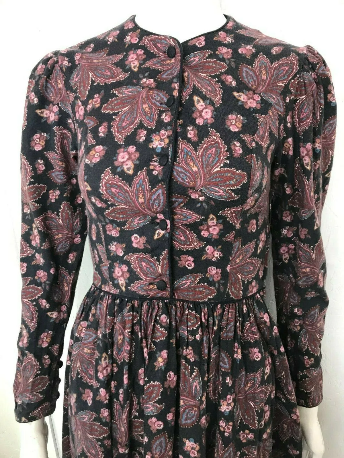 Vintage 70s | Laura Ashley | Boho Hippie Festival | Prairie Romantic Edwardian Puff Sleeve | Midi Dress | XS