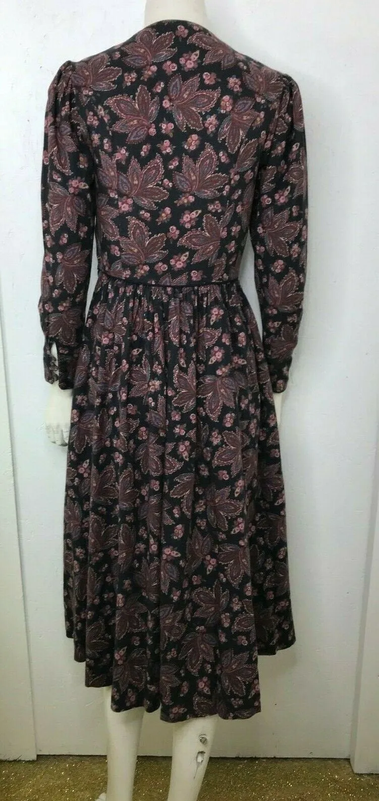 Vintage 70s | Laura Ashley | Boho Hippie Festival | Prairie Romantic Edwardian Puff Sleeve | Midi Dress | XS